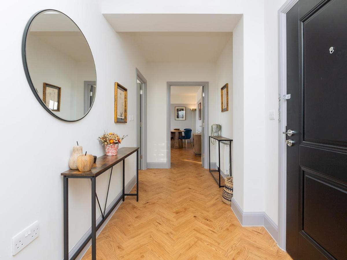 شقة Pass The Keys Stunning 2 Bed Retreat In The Heart Of باث المظهر الخارجي الصورة